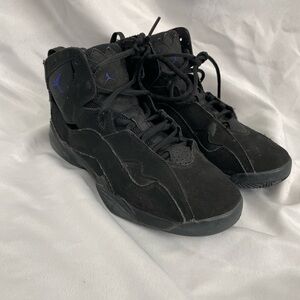 Black Air Jordan True Flight Mid-Top Sneakers Size 7Y – Fair Condition